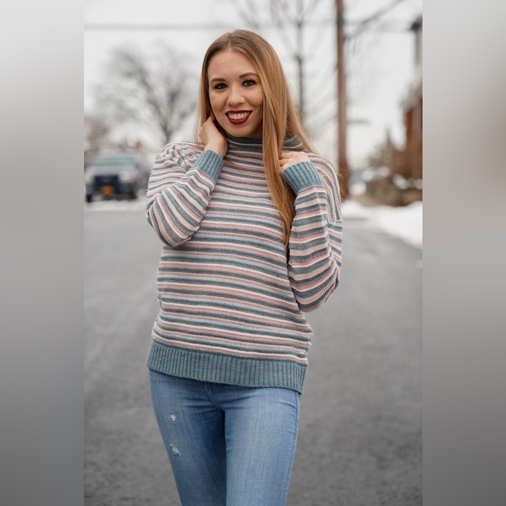 Mustard Seed Long Sleeve Striped Multi Knit Turtleneck Sweater in Gray/Pink NWT